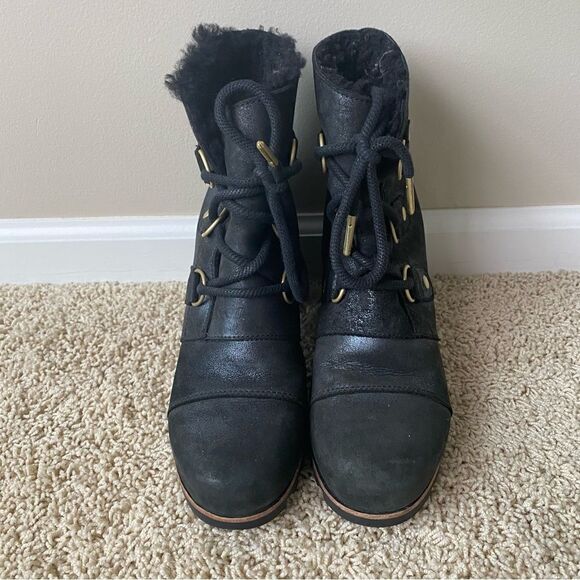 Sorel Addington Chelsea Lace Up Boots Black Leather Lux Holiday Shearling 8.5 - Picture 2 of 6